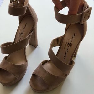 ✨Chinese Laundry heels size  7 ✨brand new✨